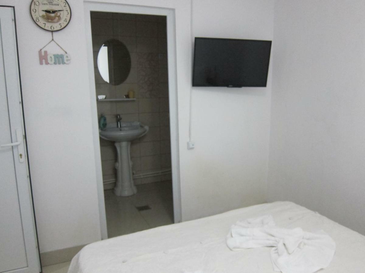 Hotel Casa Gherghisan Costinesti Zewnętrze zdjęcie