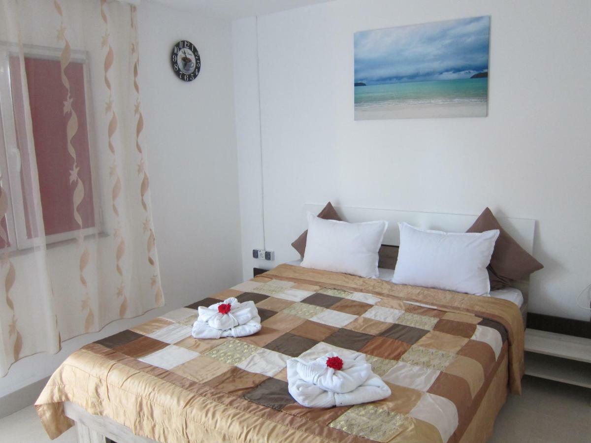 Hotel Casa Gherghisan Costinesti Zewnętrze zdjęcie